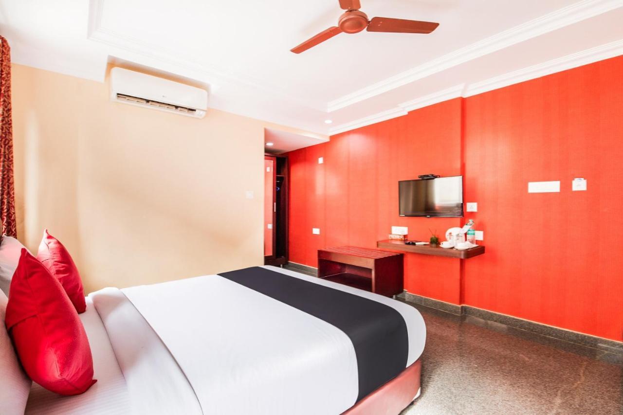 แคปิตัล โอ 22439 รัตนา ฟอเรฟเวอร์ Hotel Karkal ภายนอก รูปภาพ